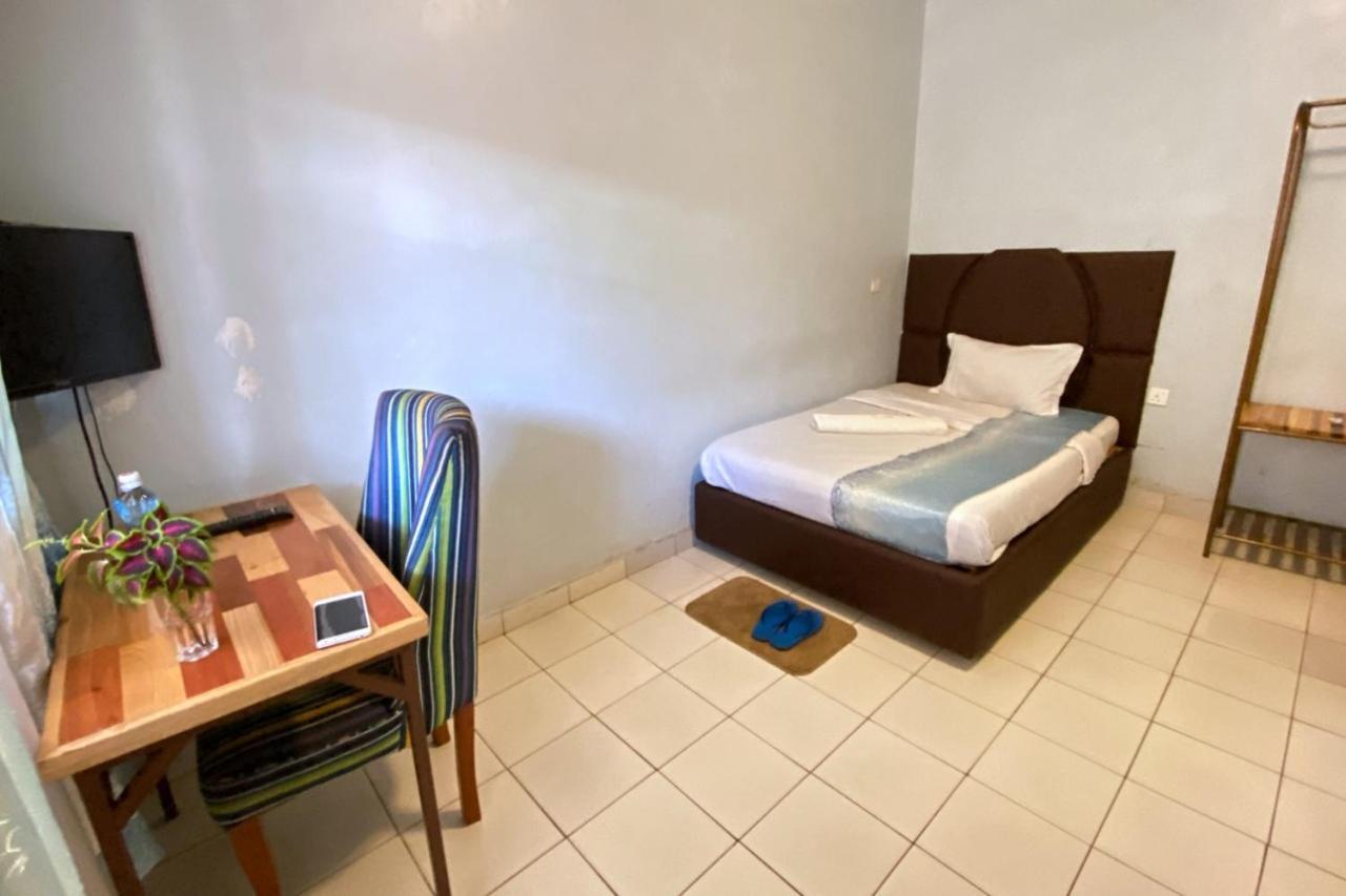 Tulia Lodge Eldoret Extérieur photo