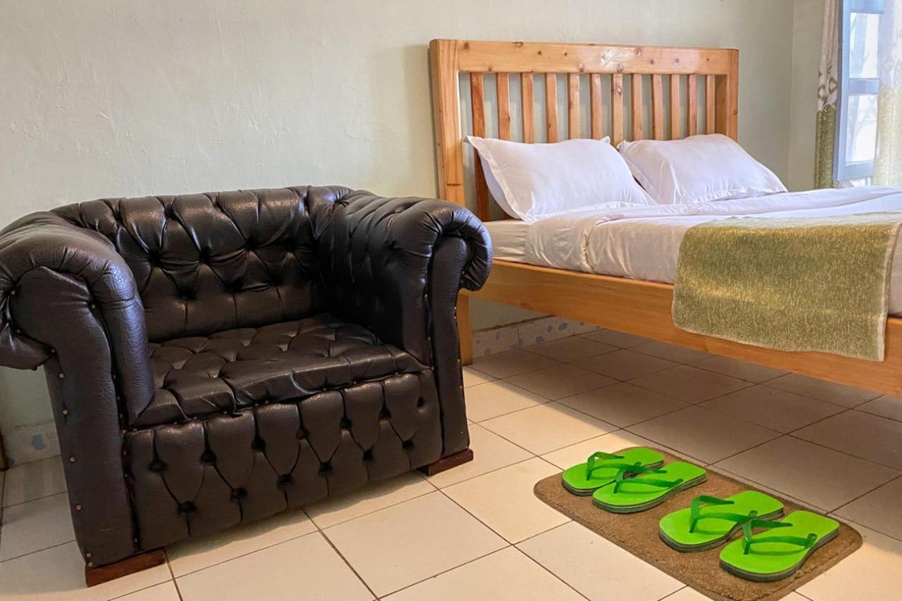 Tulia Lodge Eldoret Extérieur photo
